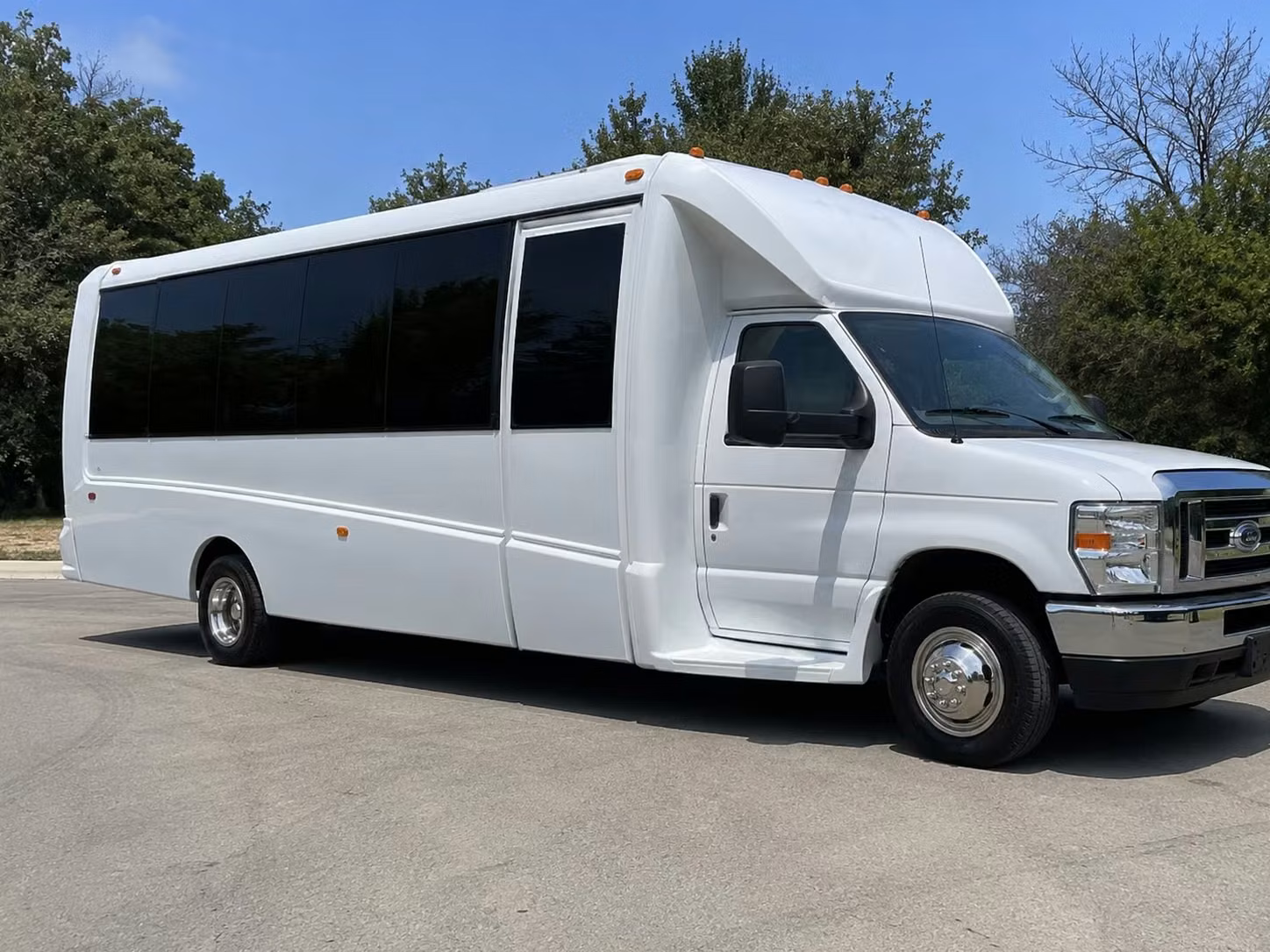 placentia party buses for prom night at el dorado high school and valencia high school